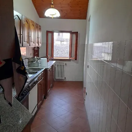 Palazzo Fucci Piazza, Dell'Incontro N. 1, Citta Di Castello 06012 Apartman *